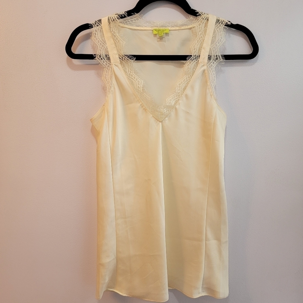 Stella and Dot Lace Tank Size XS